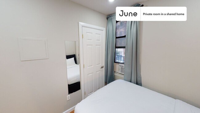 Foto del edificio - Room in Shared 3 bed/1 bath home