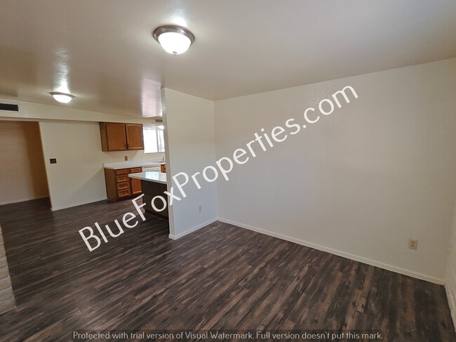 Building Photo - 3116 W Alaska St