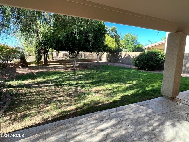 Foto del edificio - 7309 W Mohawk Ln