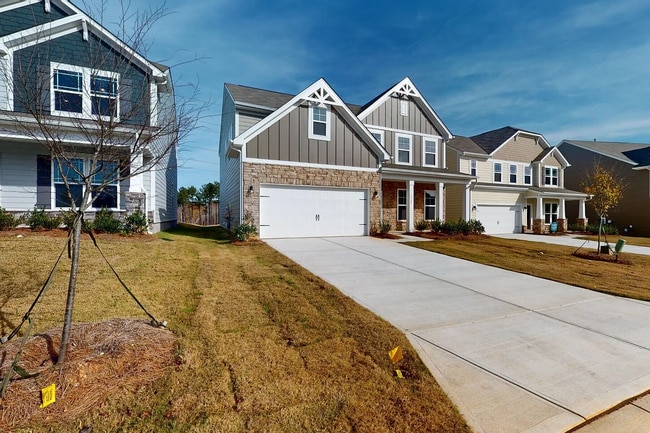 Building Photo - 2129 Clifton Rd