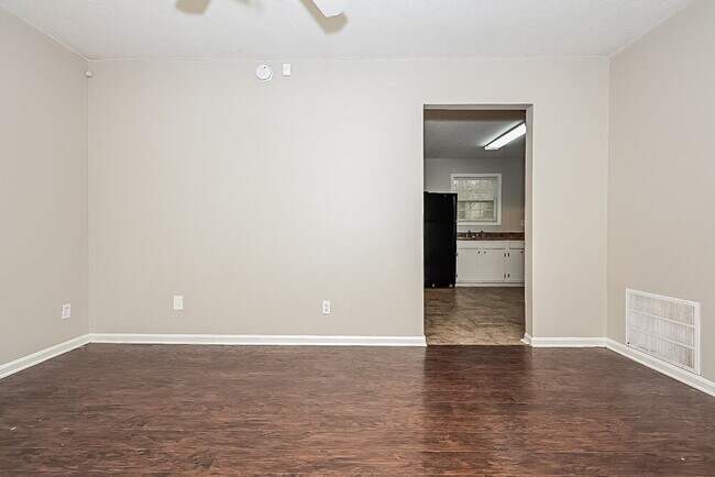 Foto del edificio - 164 Meadowlark Ln