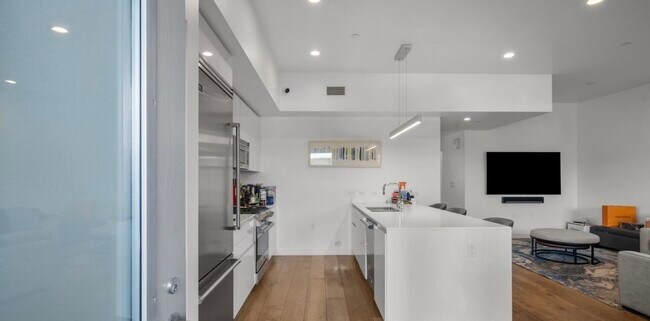 Building Photo - 1433 14th St