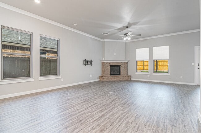 Foto del edificio - 2405 Partridge St