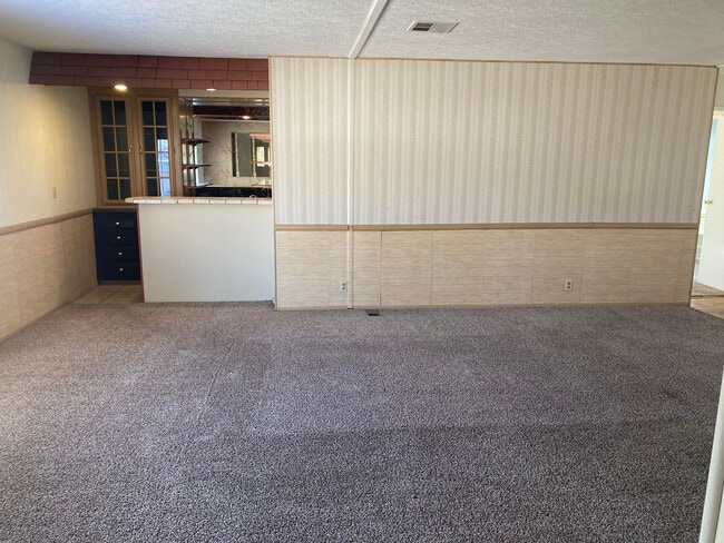 Building Photo - 1429 Basswood Way