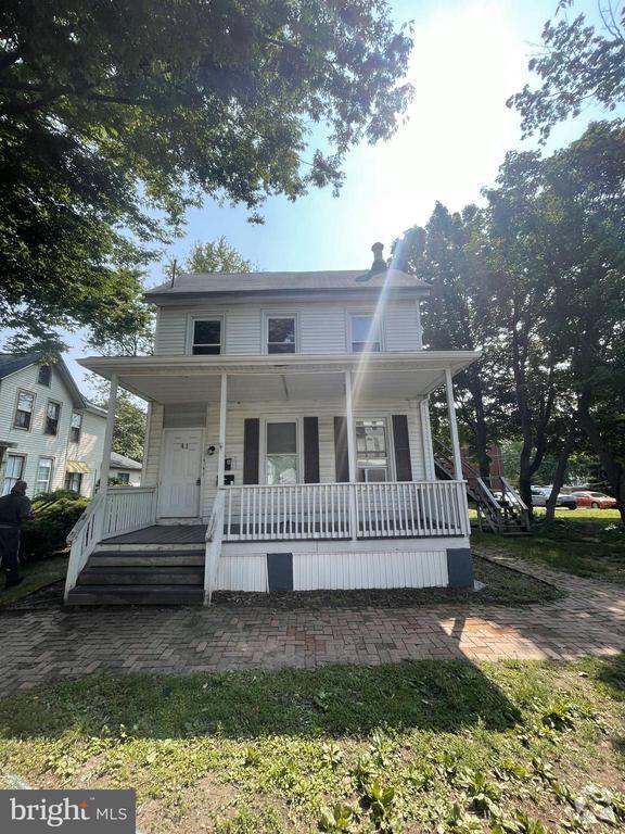 Building Photo - 41 S Governors Ave