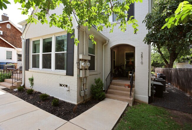 Foto del edificio - 2810 Wooldridge Dr