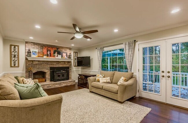 Foto del edificio - 15509 Barrington Pl