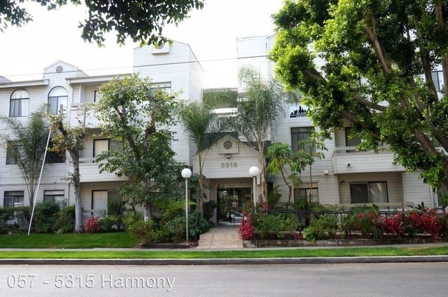 Foto del interior - Harmony Village