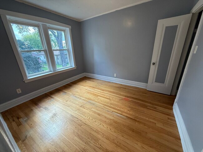 Foto del edificio - 2102 S 51st Ave