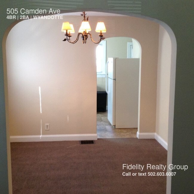 Building Photo - 505 Camden Ave - 4 beds, 2 full baths