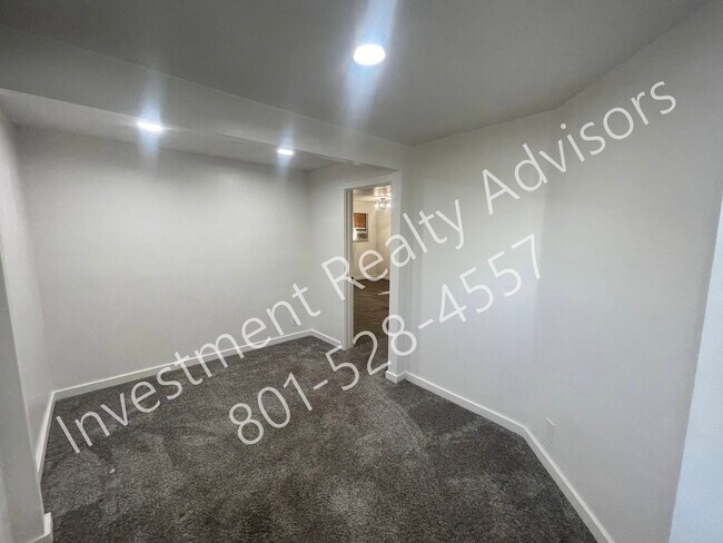 Foto del edificio - Renovated Unit in Murray!