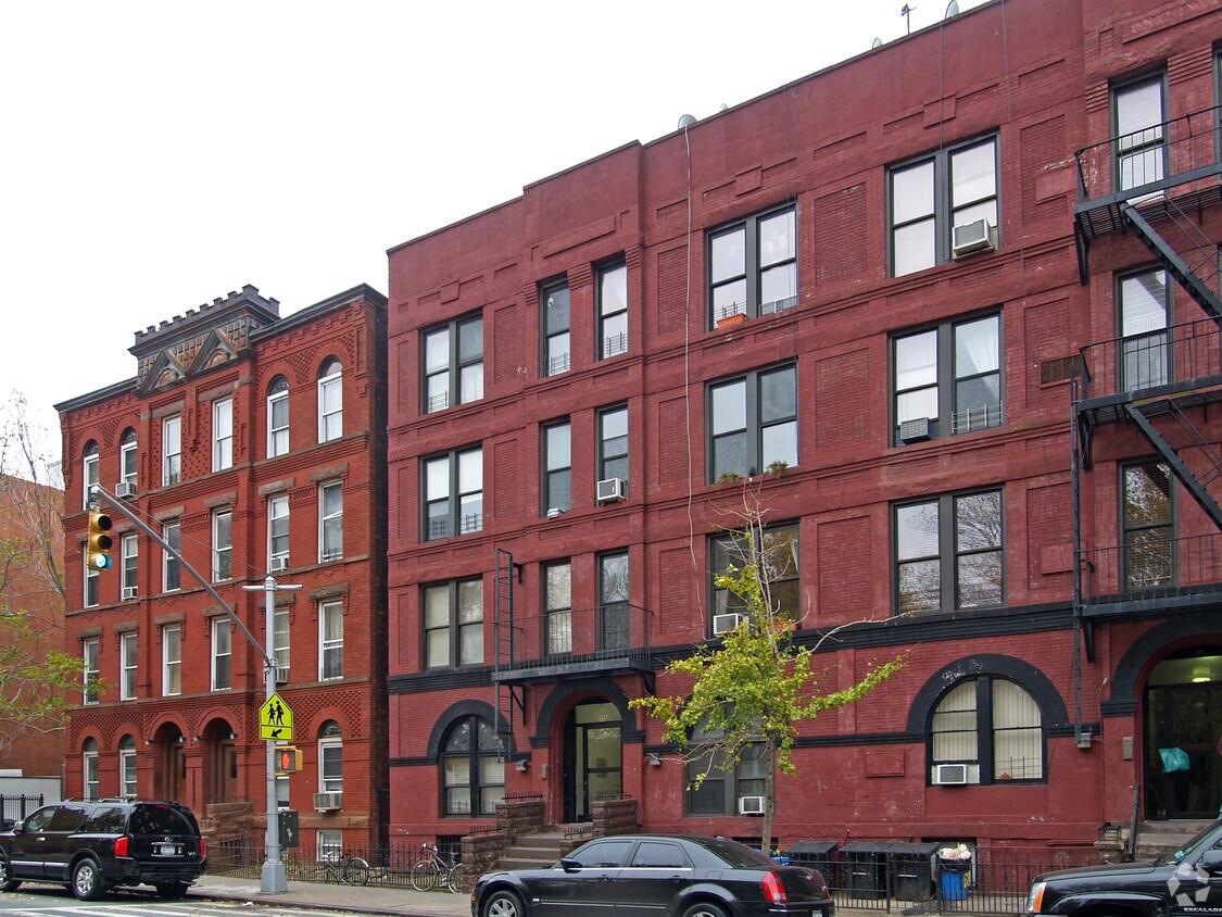 Primary Photo - 356-358 Lafayette Ave