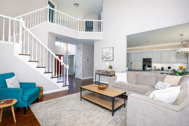 Foto del edificio - 10315 Rougemont Ln