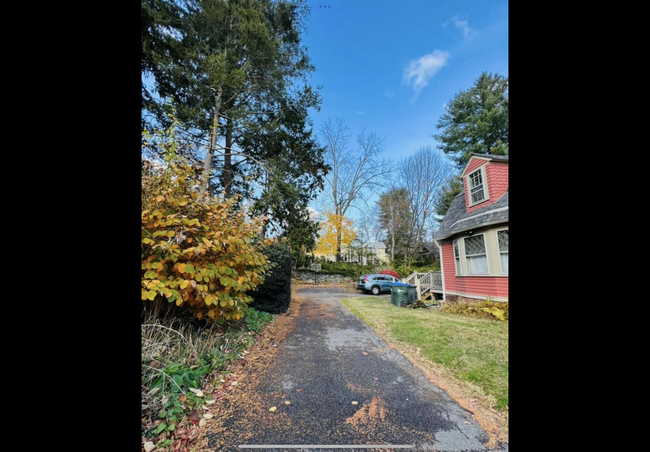 Driveway where 3 cars can park plus usage of basketball hoop - 16 Laurel Ave