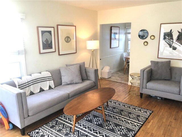 Foto del edificio - 1302 Bonnie Brae St