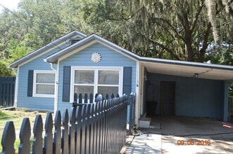 Building Photo - 1115 Hickory Ave
