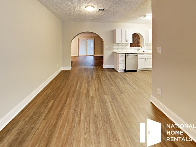 Building Photo - 11733 Surfwood Ave