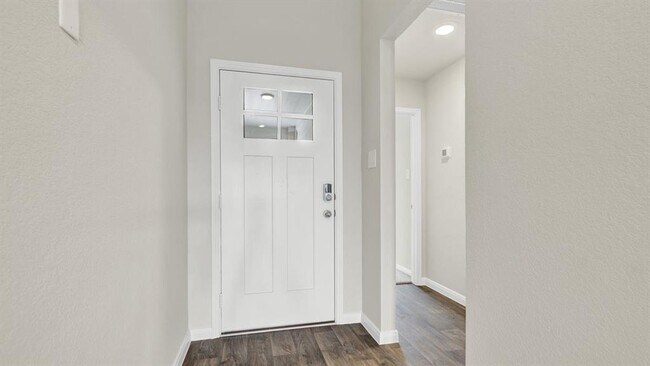 Foto del edificio - 332 St Thomas St