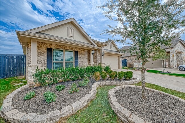 Building Photo - 1003 Grey Dusk Ct