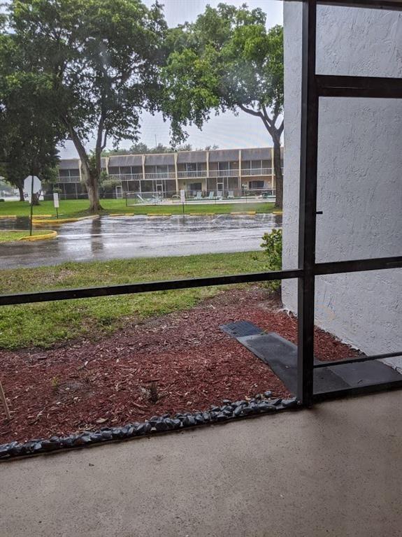 Foto del edificio - 701 N Pine Island Rd