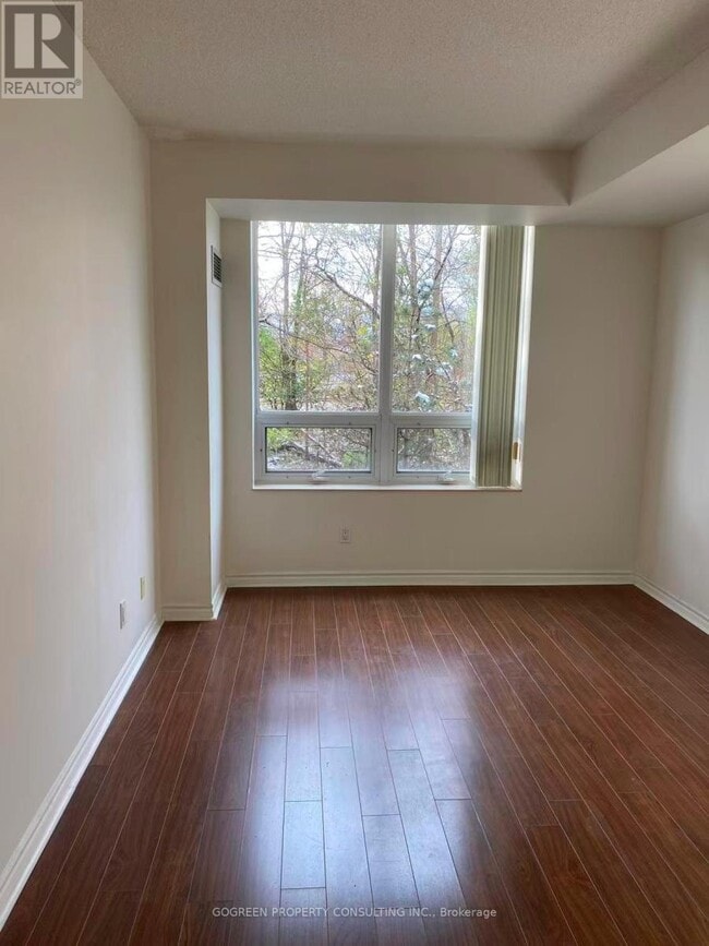 Photo du bâtiment - 18 William Carson Crescent