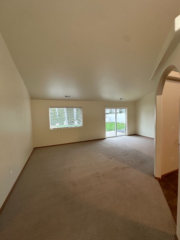 Foto del edificio - 7722 N Maple St