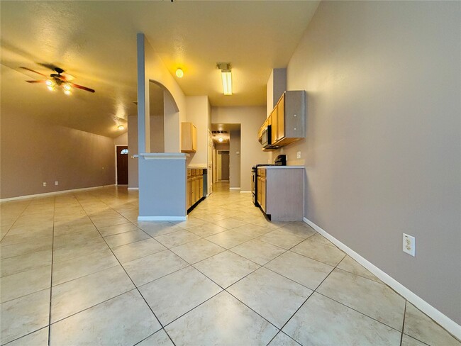 Foto del edificio - 19730 Cozy Cabbin Dr