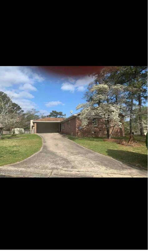 Building Photo - 2452 Shea Dr