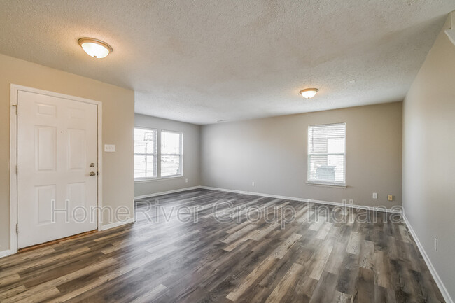Foto del edificio - 6877 W Burlington Dr
