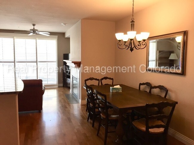 Building Photo - Stunning Condo in Dry Creek Crossing