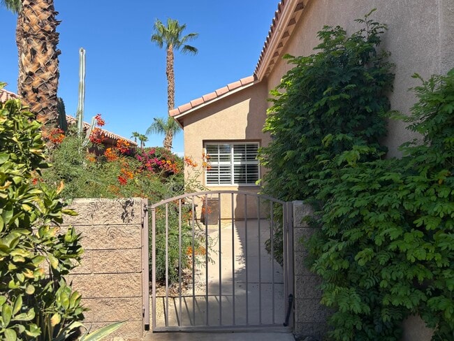 Building Photo - 45218 Coeur Dalene Dr