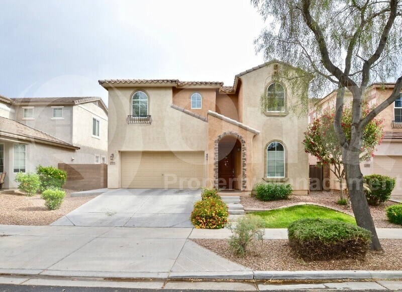 Foto principal - 4229 E Vest Ave