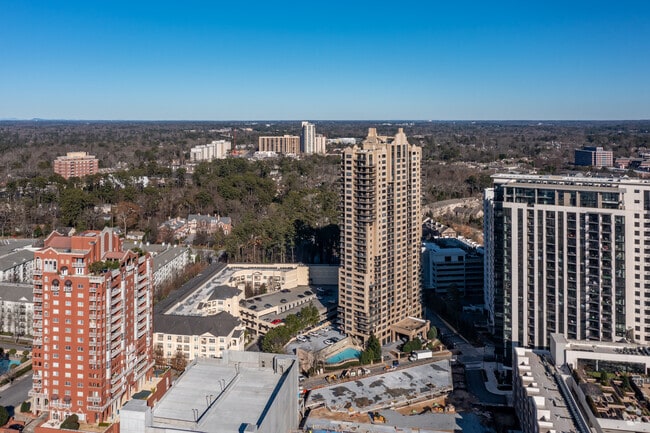 Contexto - The Grandview