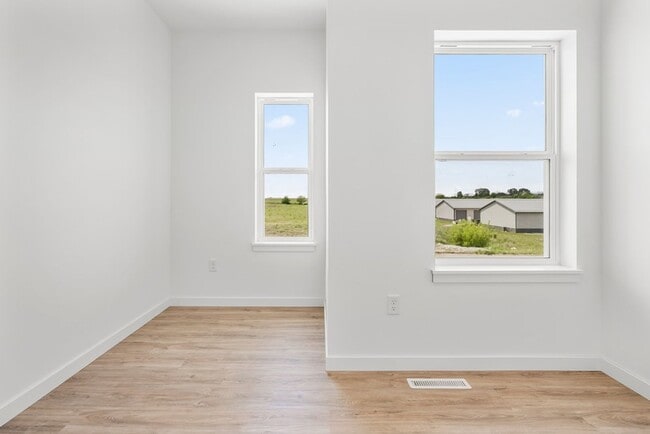 Interior Photo - Twin Oaks Apartments