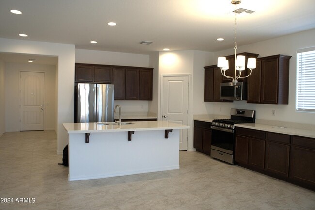 Building Photo - 5338 W Jackalope Ln
