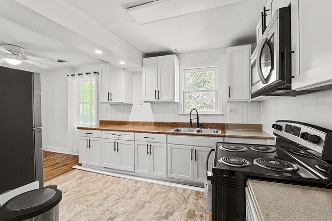 Foto del edificio - 2014 Lanier Dr