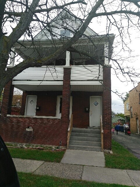 Primary Photo - 639 16th St