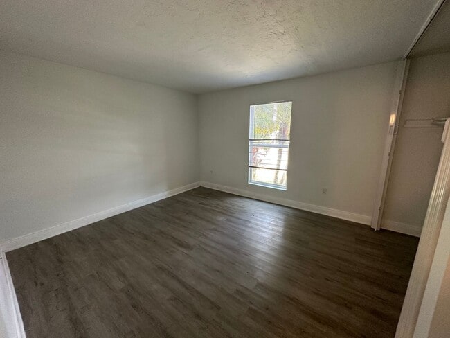 Foto del edificio - Kenwood