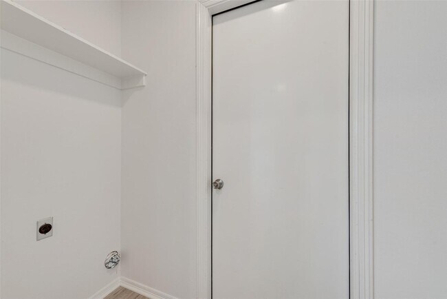 Building Photo - Beautifully remodeled two story home locat...