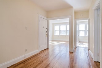 Building Photo - 19 Colliston Rd