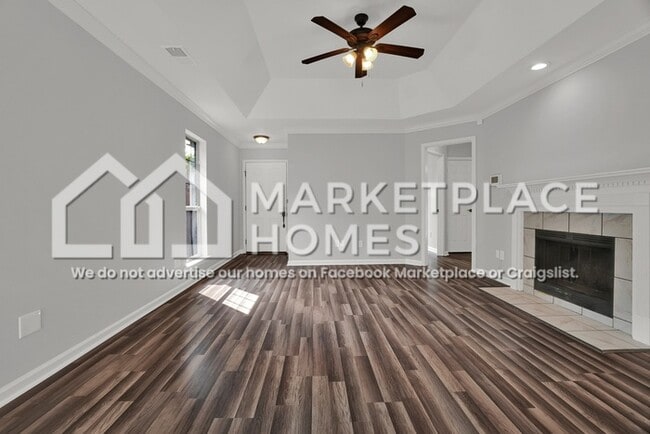 Foto del edificio - 8513 English Oak Loop