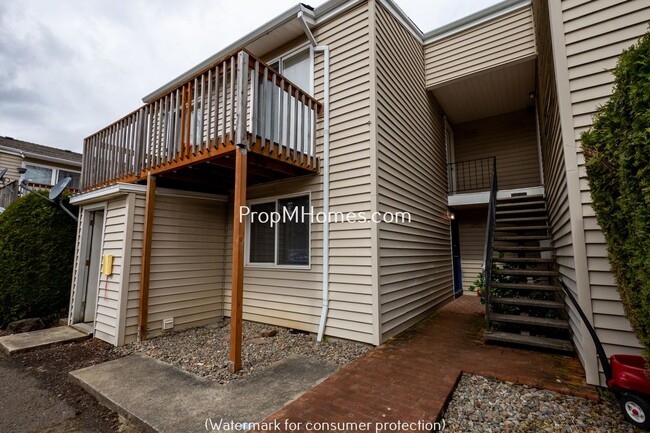 Foto del edificio - 1549 N Manzanita St