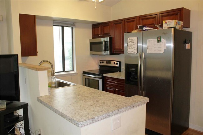Building Photo - 568 Eastbrooke Ln