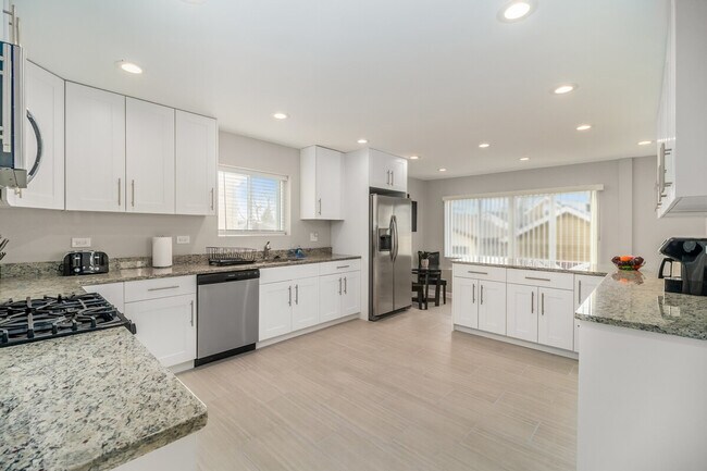 Foto del edificio - 5539-47 W Archer Ave