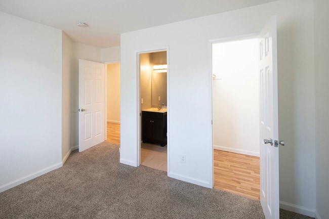 Building Photo - 3087 A St