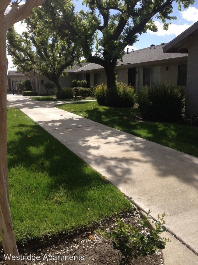 Building Photo - 3 br, 1.5 bath Apartment - 5501 5417 Ming Ave