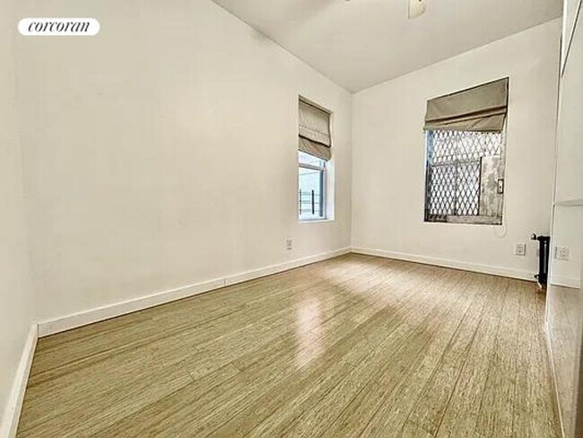 Foto del edificio - 431 W 121st St
