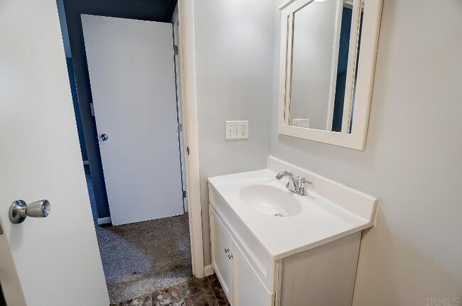 Building Photo - 3311 Argyle Dr