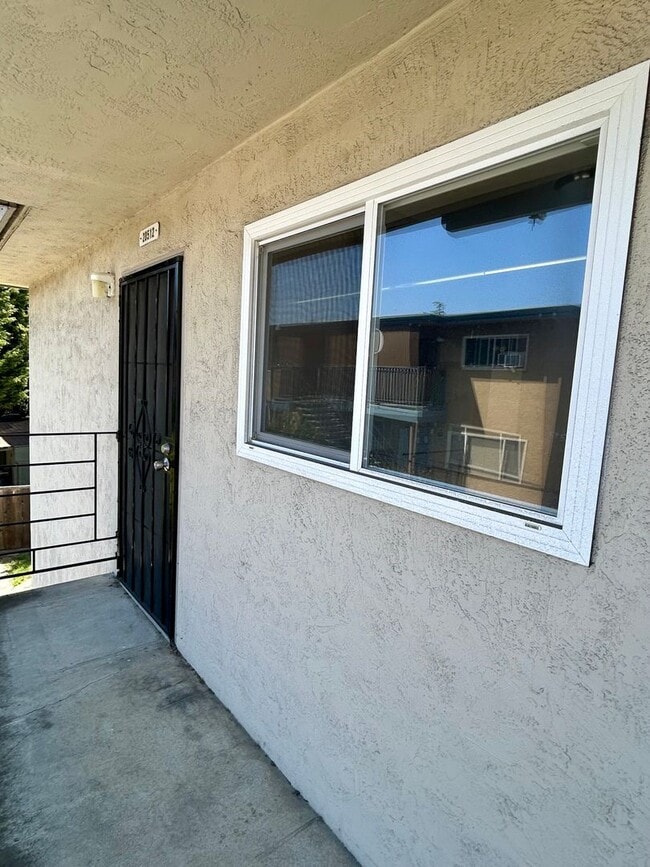 Photo - 20512 Park Way Apartment