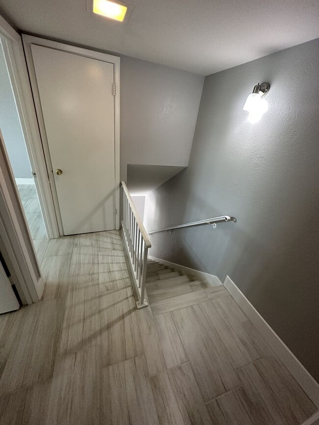 Foto del edificio - Cozy 2 bd, 1.5 bath condo with open floor ...